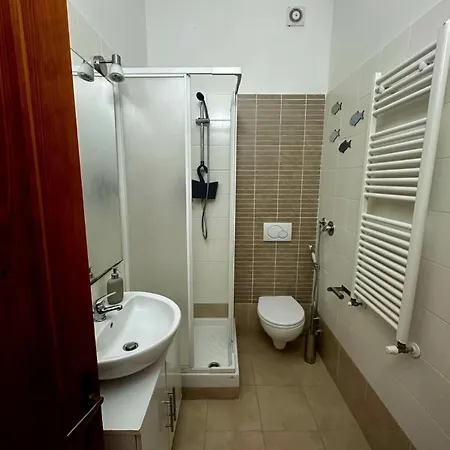 Mare Di Luna - Ac - Wifi - Garden - 2 Parking Spaces 베르나차