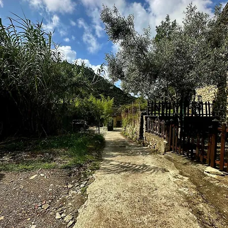 Mare Di Luna - Ac - Wifi - Garden - 2 Parking Spaces 베르나차